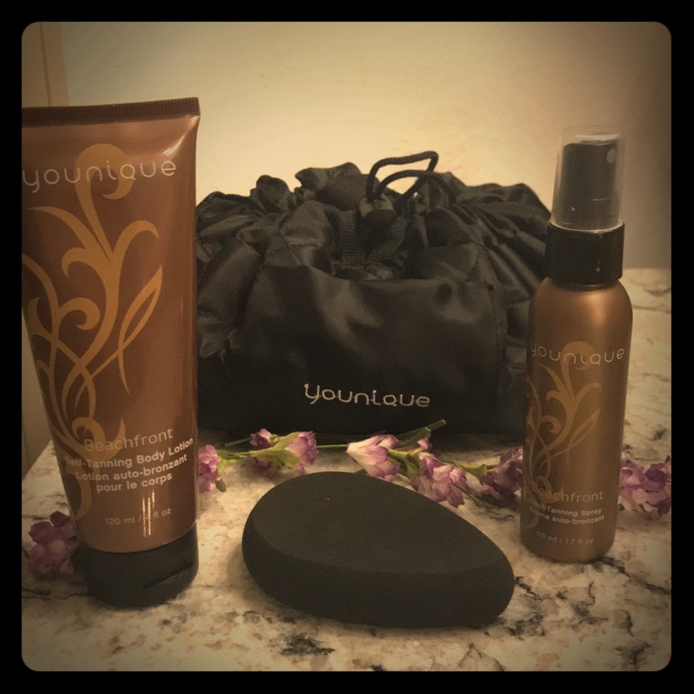 Younique BeachFront Self-Tanner Kit